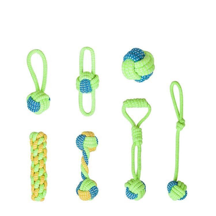 Grüne und blaue Hundespielzeuge aus Seil, Knoten-Design, robust und langlebig.