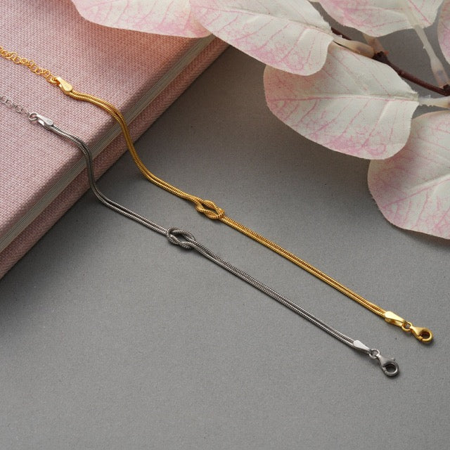 Minimalistische Knotenarmband – Elva