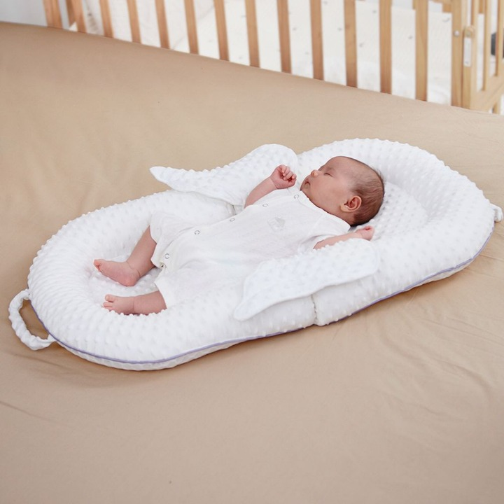 Ergonomické dětské hnízdo s opěradlem a síťovinou – Cosynido
