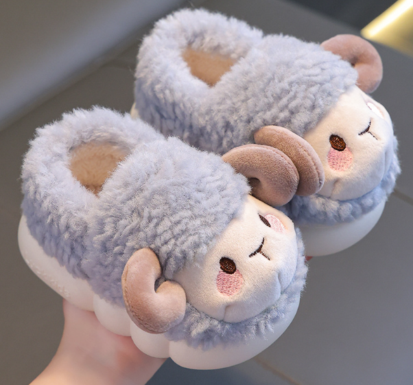 Dětské pantofle se štěňátkem – WoollySteps