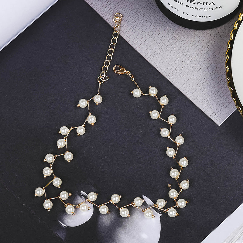 Koreanische Mode Imitation Perlen Choker Halskette, Damen Schmuck, Party Accessoire, Gold.