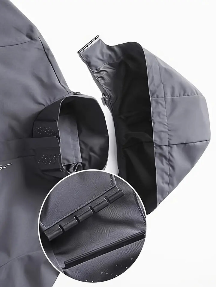 Schwarze wasserdichte Kapuze mit abnehmbarer Funktion, ideal für Outdoor-Bekleidung.