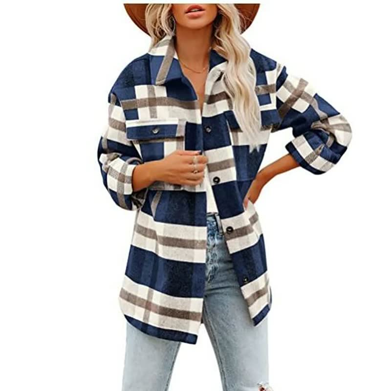 Damen Karohemdjacke blau-weiß kariert, langärmelig, Freizeitmode, Herbstbekleidung.