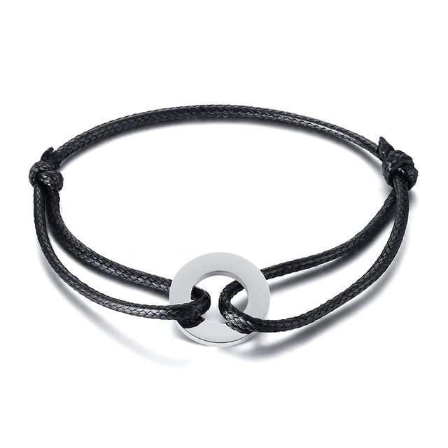 Schwarzes verstellbares Karma-Armband mit Kreisanhänger, spiritueller Yoga-Schmuck.