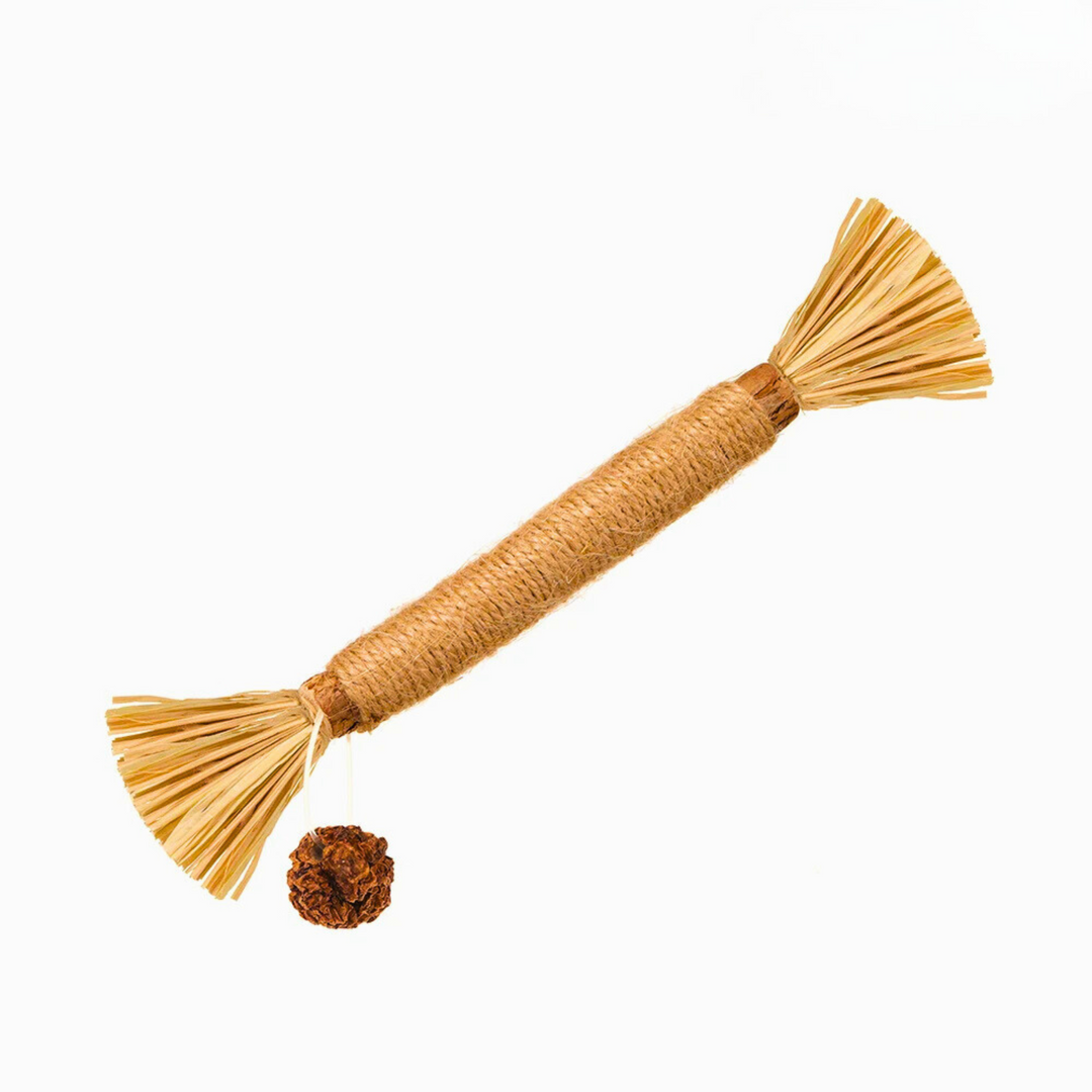 Katzenspielzeug aus Sisal mit Quaste und Ball, natürliches Kratzspielzeug, langlebig.
