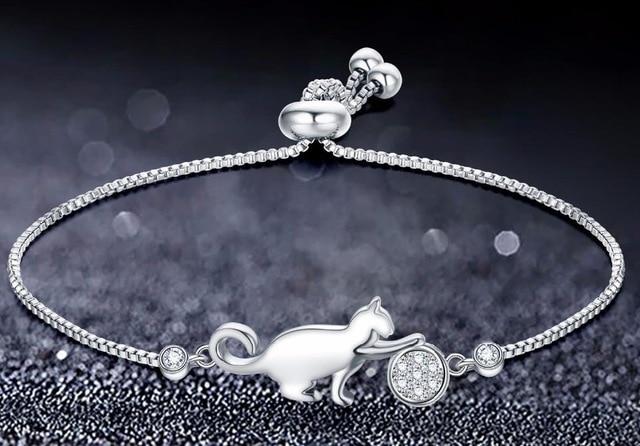 Silbernes Katzenarmband mit Strass, verstellbar, elegantes Design, Damen-Schmuck.