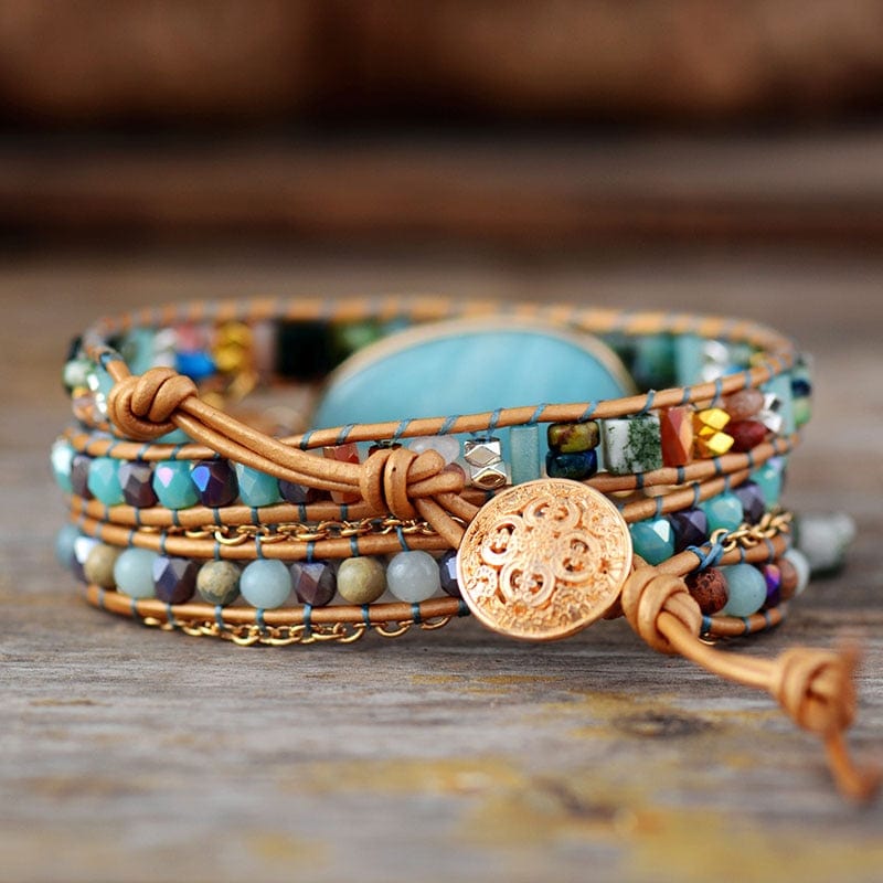Mehrschichtiges Lederarmband mit Amazonit-Perlen, Boho-Stil, handgefertigt, Damen-Schmuck.