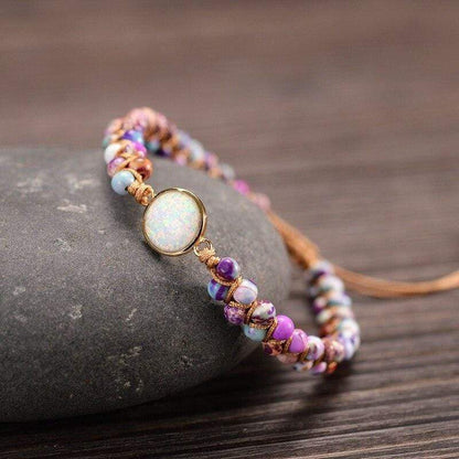 Boho-Armband mit Amethysten und Opal, Naturstein, geflochten, Damen-Schmuck, Yoga-Accessoire.
