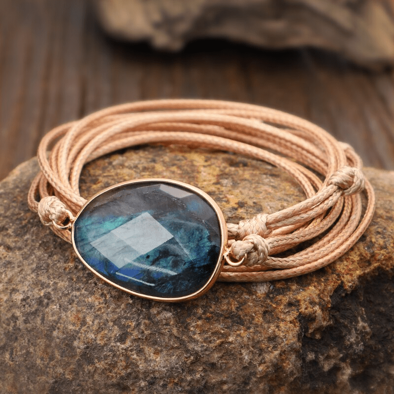 Handgemachtes Labradorit Wickelarmband, hellbraunes Seil, Boho-Stil, Schmuck für Damen.
