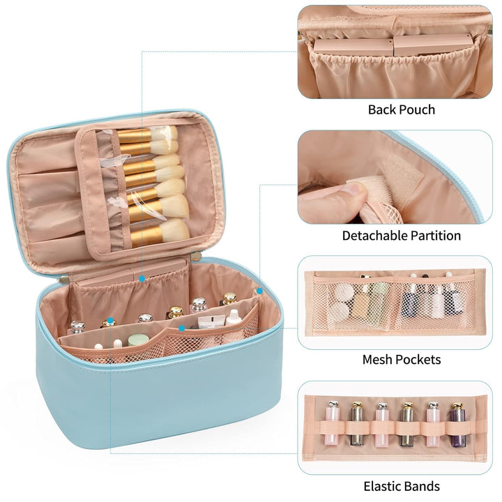 Hellblaue Kosmetiktasche mit abnehmbarer Trennwand und elastischen Bändern für Make-up-Organisation.