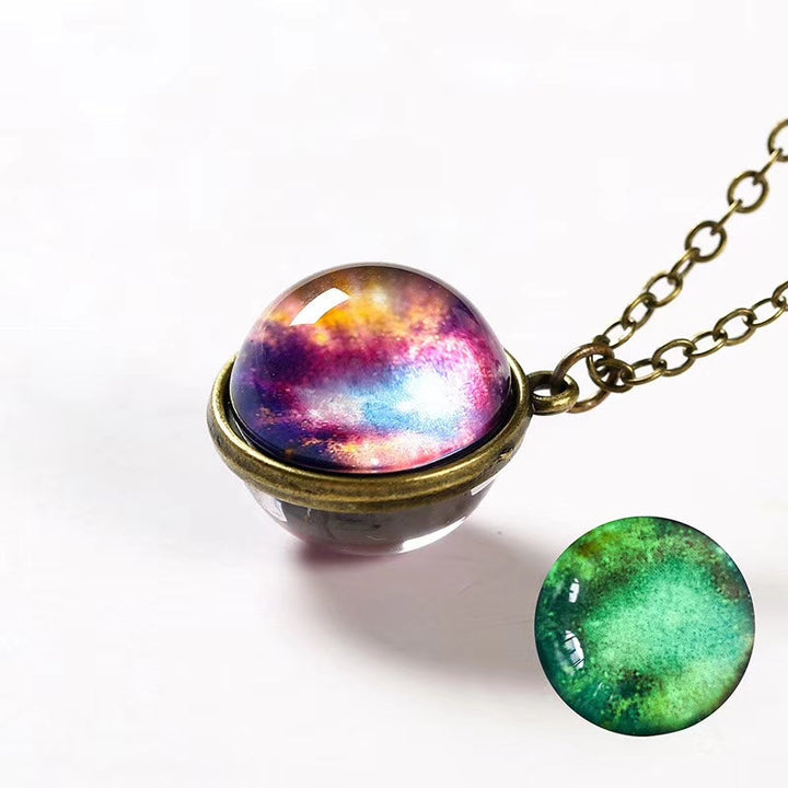 Leuchtende Kristallkugel-Halskette, Messing, bunte Galaxie, Damen-Schmuck, modisch.