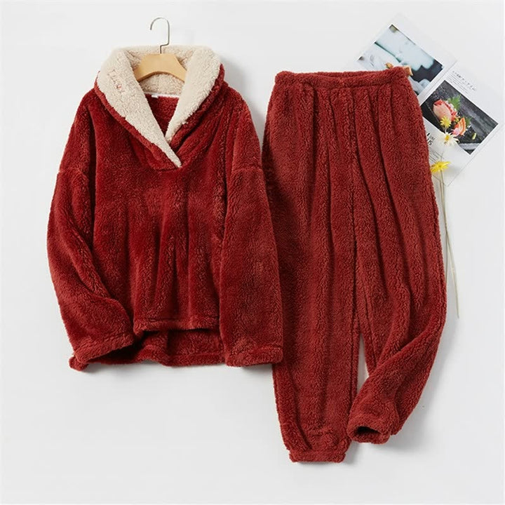 Roter Fleece-Pyjama-Set für Damen, kuschelig, warm, Winterkleidung, gemütlich, modisch.