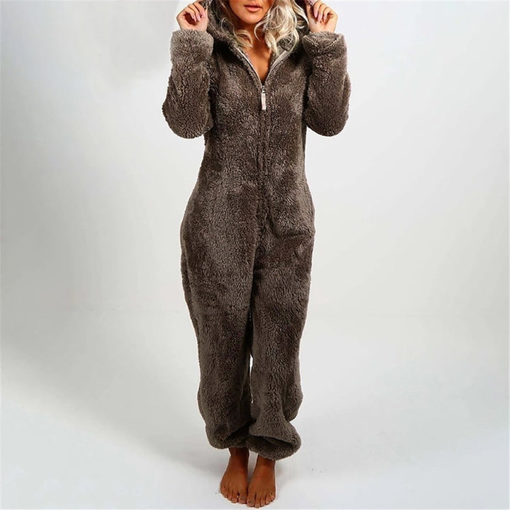 Flauschiger brauner Damen-Einteiler, Reißverschluss, gemütlicher Jumpsuit, Wintermode.
