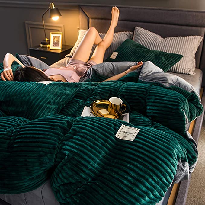 Dunkelgrünes, geripptes Winterbettdecke 150x200 cm, gemütlich, warm, Schlafzimmer, Pantino.