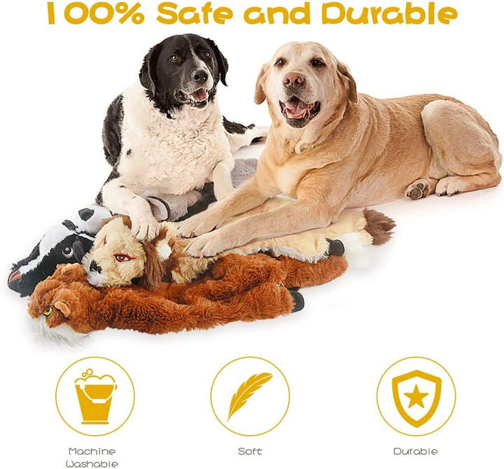 Zwei Hunde mit weichen, maschinenwaschbaren, langlebigen Plüschspielzeugen.