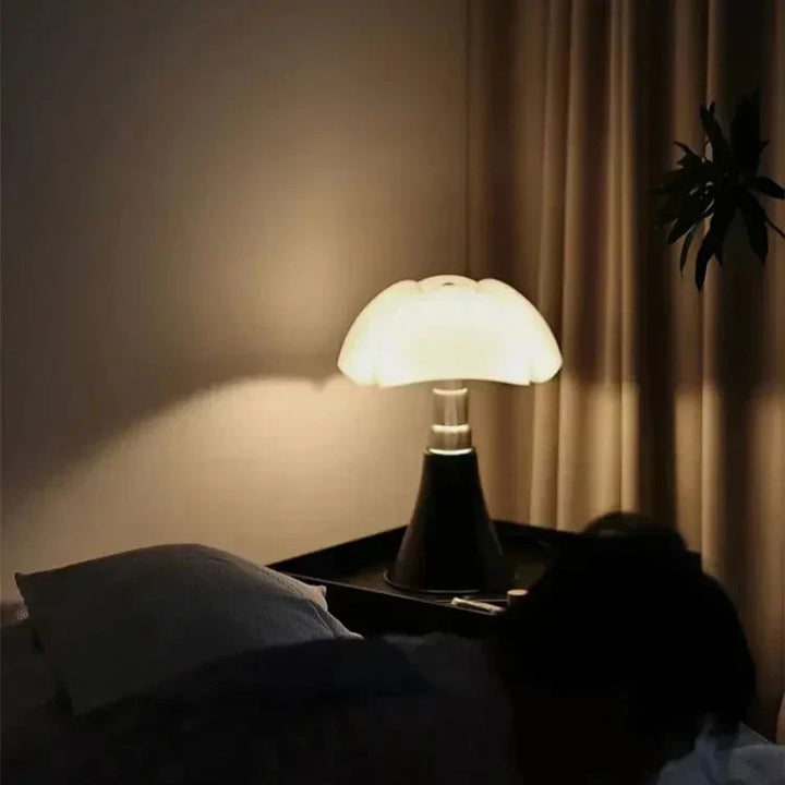 LED stolní lampa v retro designu – ClassicGlow