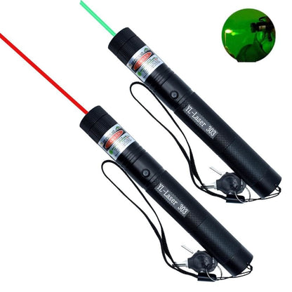 Zwei Laserpointer 303, rot und grün, hohe Leistung, schwarz, mit Sicherheitskappen.