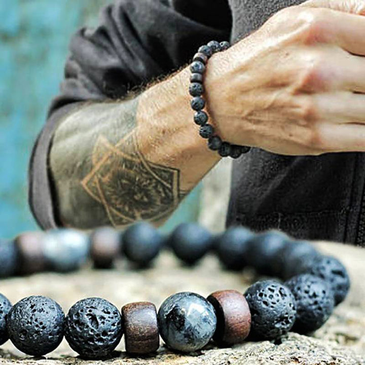 Armband aus Lavastein und Holz, handgefertigt, schwarz-braun, für Männer, modisch, robust.