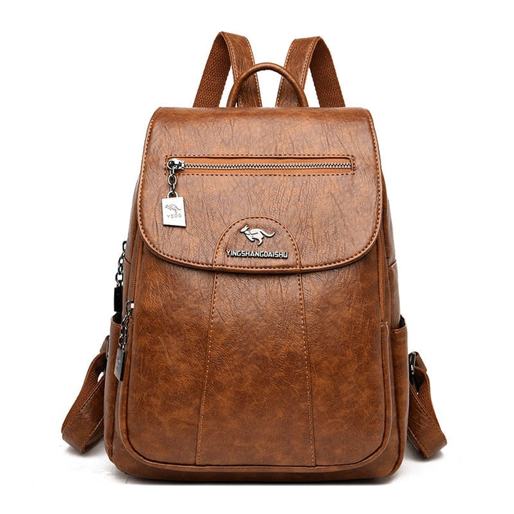 Brauner Leder-Rucksack mit Reißverschluss, modisch, geräumig, ideal für Reisen und Alltag.