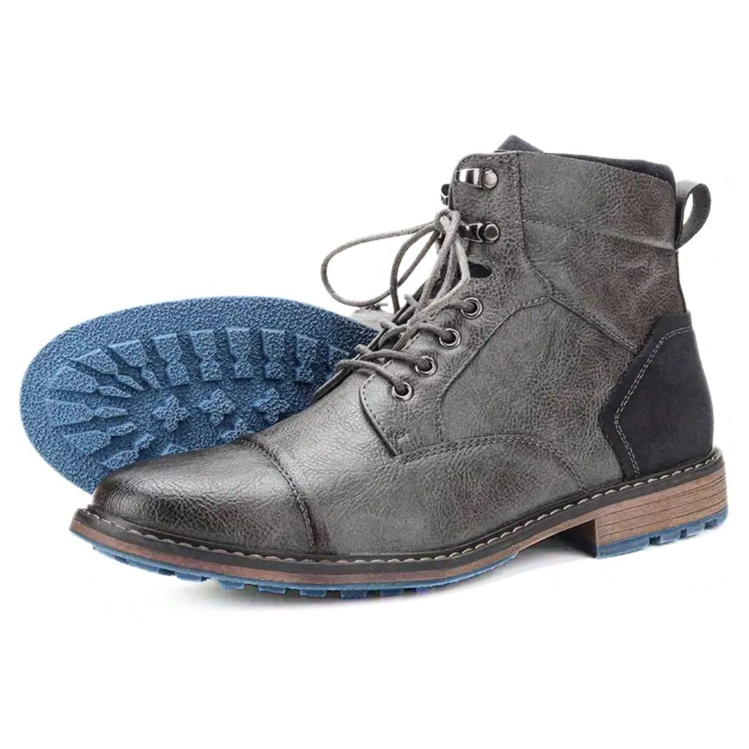 Graue Herrenstiefel aus Leder mit blauer Sohle, Schnürung, robustes Design, Wintermode.