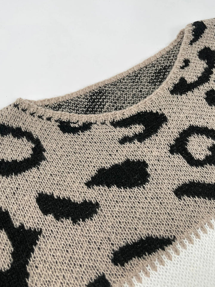 Leopardenmuster Pullover, beige-schwarz, Strick, Damenmode, trendig, Herbst/Winter Kollektion.