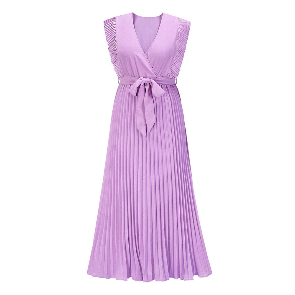 Lila ärmelloses Plisseekleid mit V-Ausschnitt und Taillengürtel, elegantes Sommerkleid.