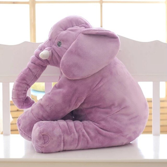 Lila Plüschelefant, Kuscheltier, Kinderzimmer-Dekoration, weiches Spielzeug, Geschenkidee.