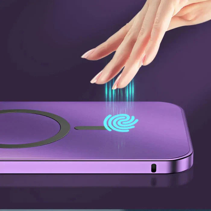 Lila Smartphone mit Fingerabdrucksensor, moderne Technologie, futuristisches Design.