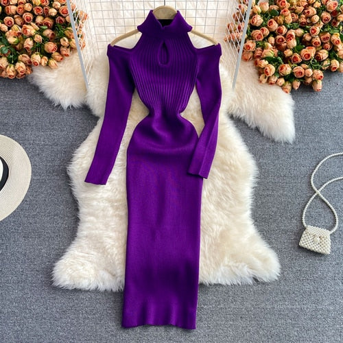 Lila Strickkleid mit Cut-Outs, schulterfrei, figurbetont, elegantes Design, Damenmode.