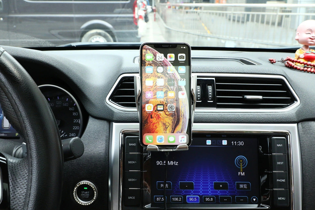 Automatický držák na telefon s bezdrátovou nabíječkou – GripCharge