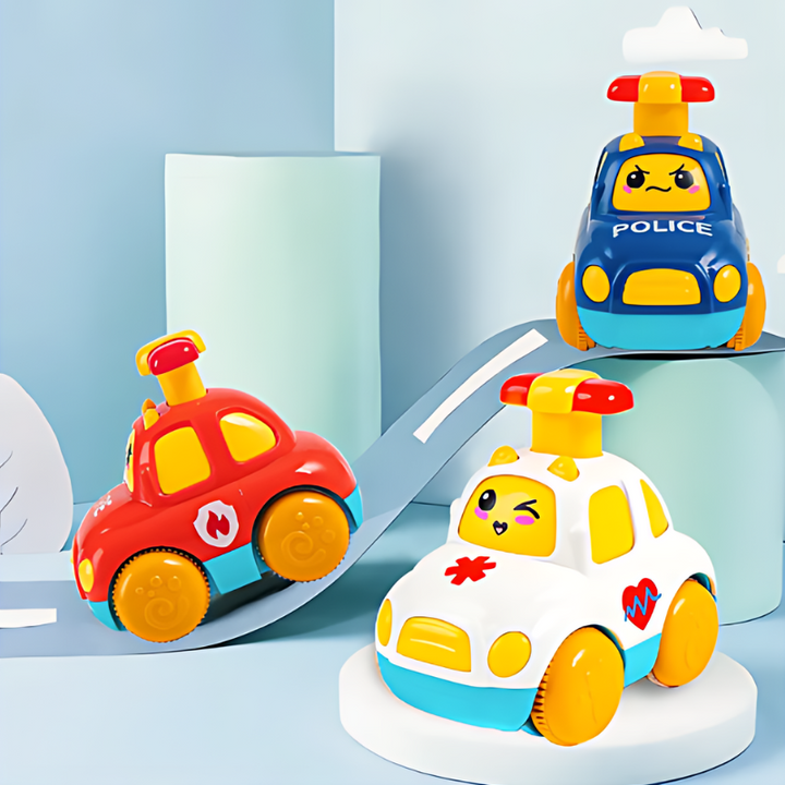 Bunte Spielzeugautos für Kinder, Polizei und Feuerwehr, Kunststoff, auf blauem Hintergrund.