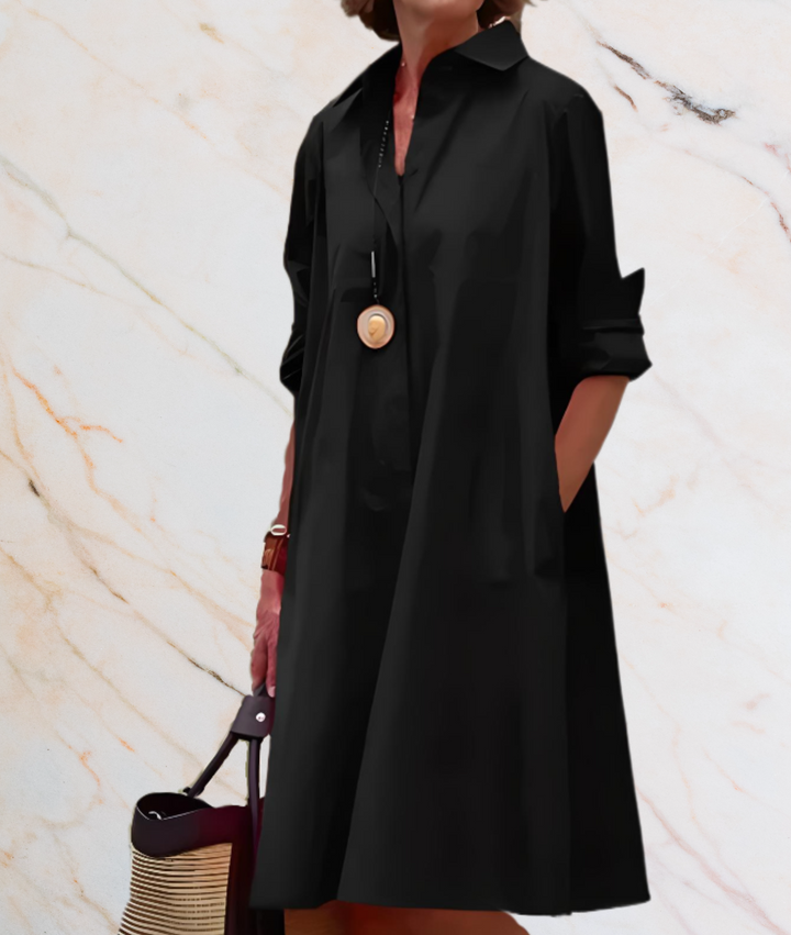 Schwarzes Hemdkleid Damen, lässig, mit Taschen, elegantes Design, ideal für Freizeitmode.