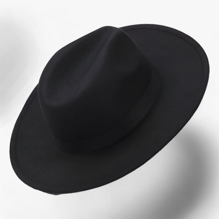 Unisexový vintage fedora – podzimní vášeň