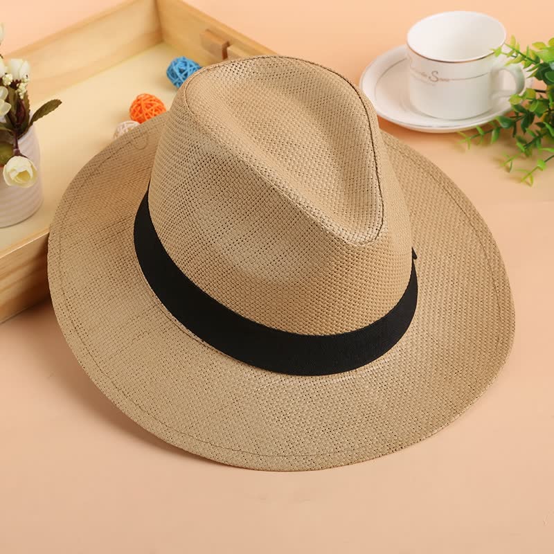 Beiger Fedora-Hut aus Stroh mit schwarzem Band, stilvoller Sommerhut für Herren und Damen.