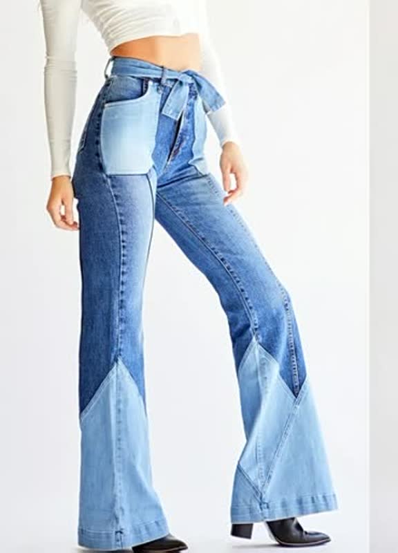 Damen-Schlagjeans mit hoher Taille, Patchwork-Design, blau, modisch, 70er-Jahre-Stil.