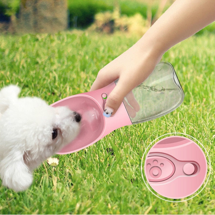 Rosa tragbare Hundewasserflasche, auslaufsicher, ideal für unterwegs, mit Trinknapf.