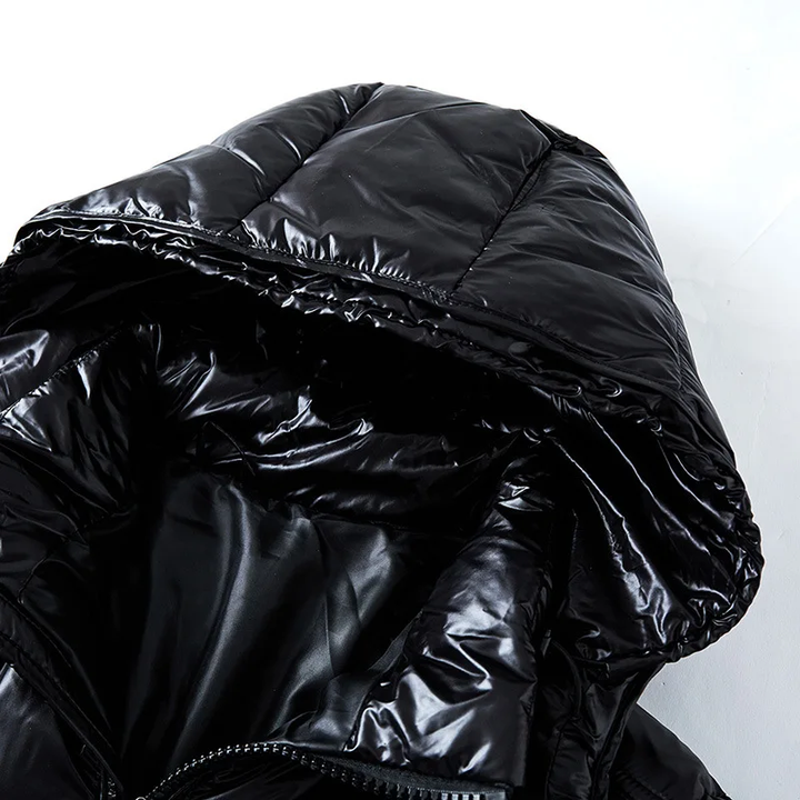 Schwarze Daunenjacke mit Kapuze, glänzend, warm, Wintermode, Unisex, Outdoor-Bekleidung.