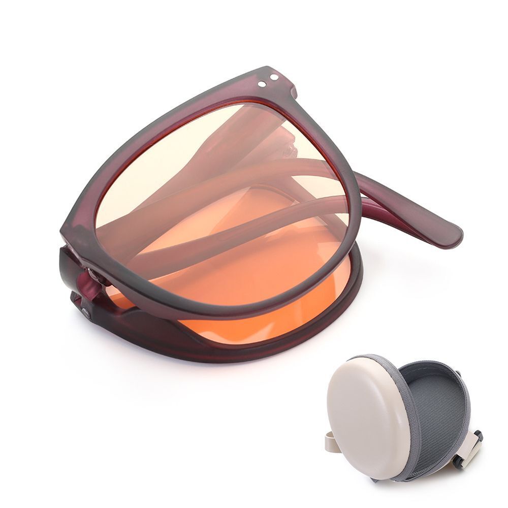 Faltbare Sonnenbrille mit braunem Rahmen und orangefarbenen Gläsern, inklusive Etui.