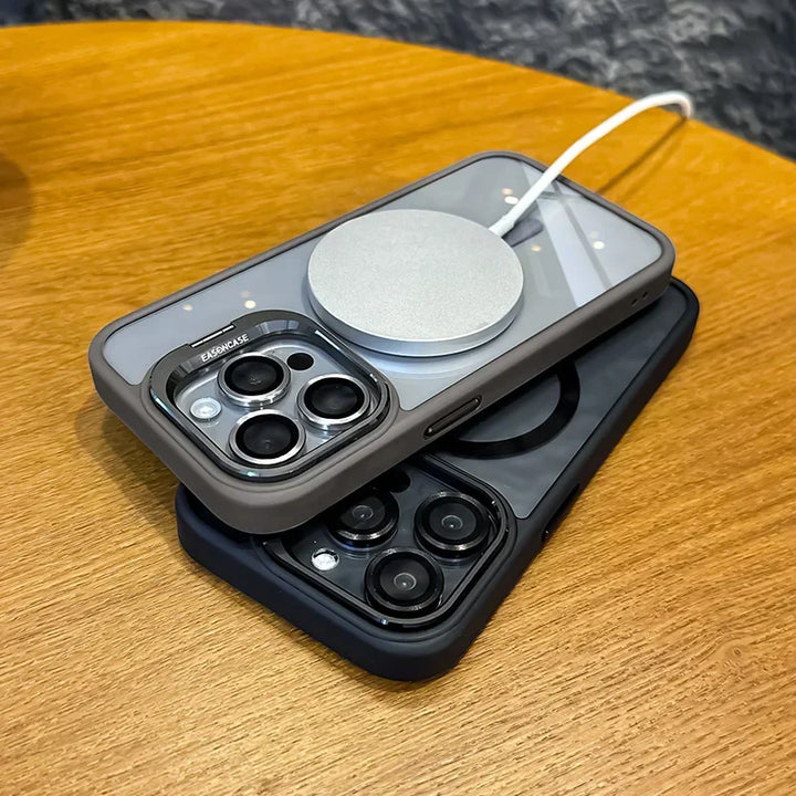 Nárazuvzdorné magnetické pouzdro na mobil se skleněnou ochranou a stojánkem.