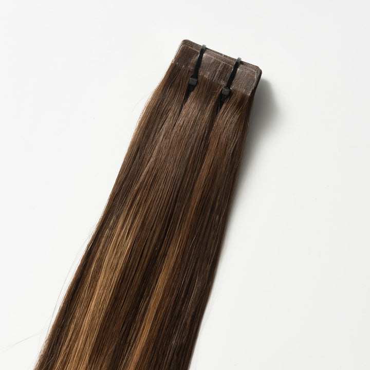 Tape-in prodloužení vlasů – Veloura Tape (teplá hnědá balayage 2+7)