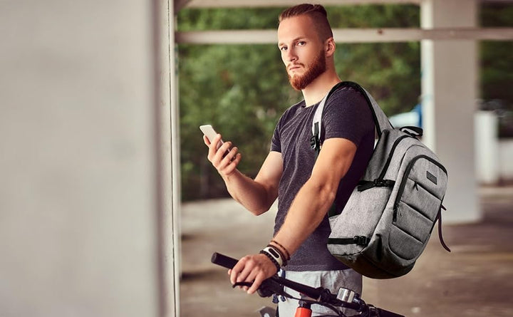 Extra velký batoh proti krádeži pro notebook a cestování s USB portem – 30–50 l