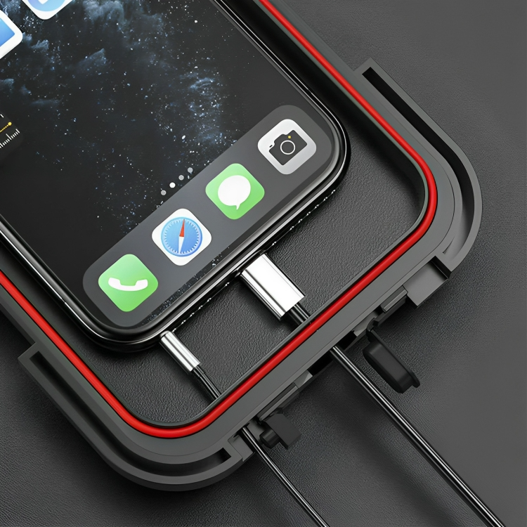 Smartphone in schwarzer Hülle mit Kabelanschluss, Nahaufnahme, modernes Design, Technologie.