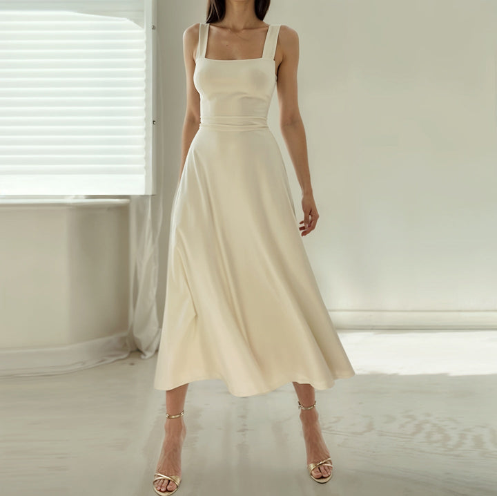 Bezramínková vzdušná midišaty s lichotivým střihem – Marlene