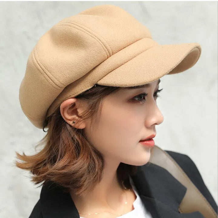 Damen Schiebermütze beige Wolle, modisch, elegant, Herbst Winter Accessoire, Vintage-Stil.